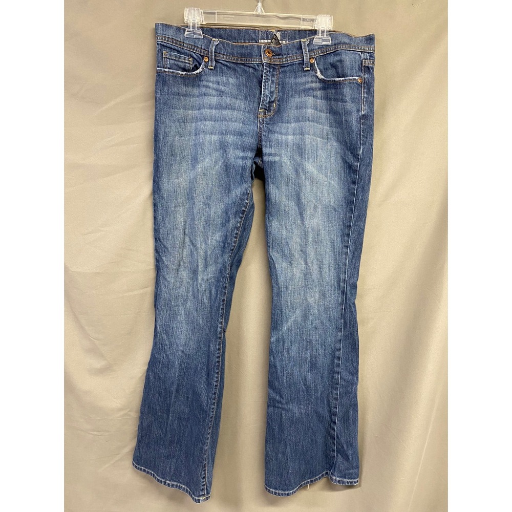 NYC New York & Company Platinum Womens Jeans Size 12 Blue Denim Bootcut‎